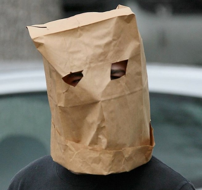 MLB Twitter reacts to San Diego Padres fans showing up to the ballpark with  paper bags on their heads: Not real fans of baseball Yikes